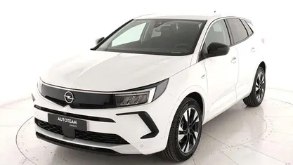 Usata Opel Grandland X Business Elegance 131 CV (96 kW) 2024 SUV