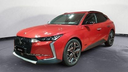 Usado DS Automobiles DS4 Crossback Trocadero 131 CV (96 kW) 2023 Rojo SUV