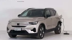 Grigio Usata 2023 Volvo XC40 Plus SUV | 36.900 €
