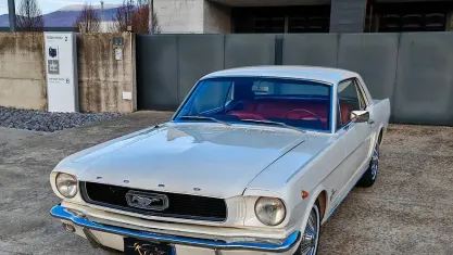 Usata Ford Mustang 120 CV (88 kW) 1960 Bianco Coupé