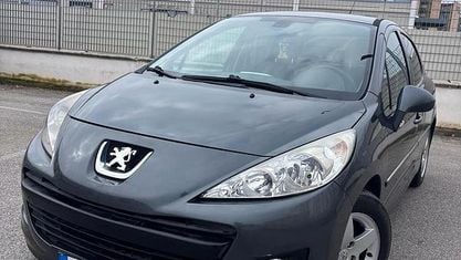 Usata Peugeot 207 Allure 70 CV (51 kW) 2011 Grigio Berlina