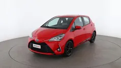 Rosso Usata 2018 Toyota Yaris Active Tre volumi | 9799 € (Buon prezzo)