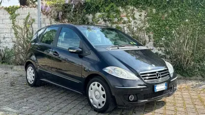 Usata Mercedes A180 Avantgarde 109 CV (80 kW) 2005 Nero Berlina