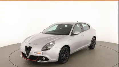 Second-hand Alfa Romeo Giulietta Super 120 CP (88 kW) 2017 Argintiu Hatchback