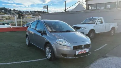 Usata Fiat Grande Punto 77 CV (56 kW) 2006 Grigio Utilitaria