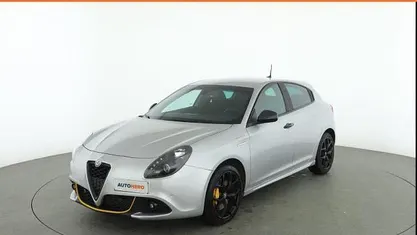 Usata Alfa Romeo Giulietta Veloce 170 CV (125 kW) 2019 Argento Utilitaria