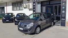 Usata 2009 Renault Modus Dynamique Monovolume | 2900 € (Buon prezzo)