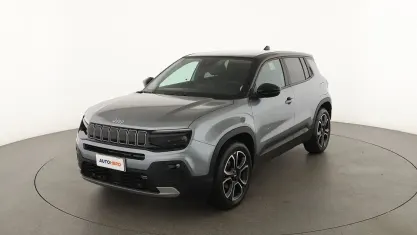 Usado Jeep Avenger Summit 101 HP (74 kW) 2023 Cinzento SUV