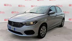Grigio Usata 2019 Fiat Tipo Street Tre volumi | 8900 € (Buon prezzo)