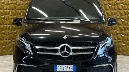Usata Mercedes V250 Premium 190 CV (139 kW) 2023 Nero Monovolume
