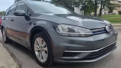 Occasion VW Golf VIII Trendline 131 ch (96 kW) 2020 Gris Break