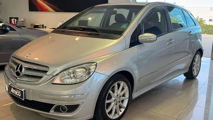 Grigio Usata 2007 Mercedes B180 Monovolume | 6800 € (Buon prezzo)
