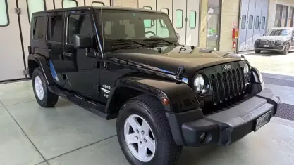 Usata Jeep Wrangler Unlimited Rubicon 177 CV (130 kW) 2007 Nero SUV