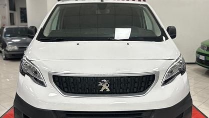 Käytetty Peugeot e-Expert Premium 75 kW (102 HP) 2021 Valkoinen Van