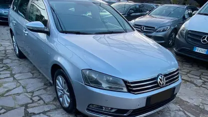 Usata VW Passat Highline 140 CV (102 kW) 2012 Grigio Berlina