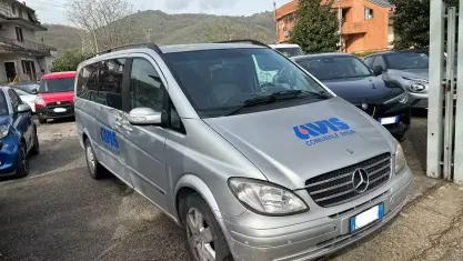 Usata Mercedes Viano 150 CV (110 kW) 2005 Blu Monovolume