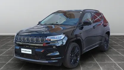 Nero Usata 2024 Jeep Compass SUV | 29.500 € (Buon prezzo)