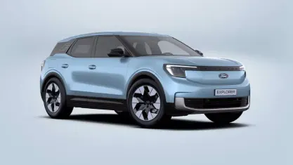 Nuova Ford Explorer Extended Range 210 kW (286 CV) 2026 Arctic blue  metallizzato SUV