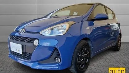 Usata Hyundai i10 67 CV (49 kW) 2017 Blu/azzurro Utilitaria