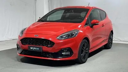 Begagnad Ford Fiesta ST 200 HK (147 kW) 2019 Röd Halvkombi