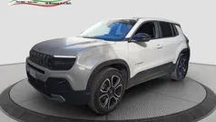 Grigio Usata 2024 Jeep Avenger Summit SUV | 23.900 € (Buon prezzo)