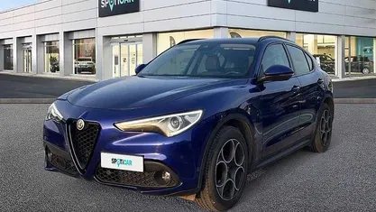 Usata Alfa Romeo Stelvio Sprint 190 CV (139 kW) 2020 Blu SUV