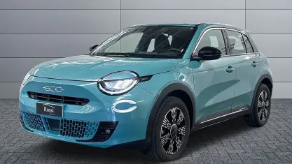 Usata Fiat 600 Pop 145 CV (106 kW) 2025 Verde mare d'italia (metallizz SUV
