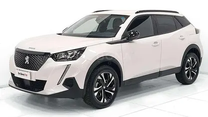 Usata 2022 Peugeot 2008 Allure SUV | 18.800 € (Buon prezzo)