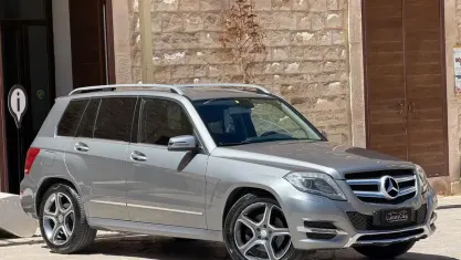 Usata Mercedes GLK220 AMG 170 CV (125 kW) 2015 Grigio SUV
