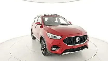 Usata MG ZS Luxury 111 CV (81 kW) 2023 Rosso SUV