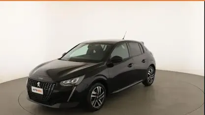 Usata Peugeot 208 Allure 101 CV (74 kW) 2022 Nero Utilitaria