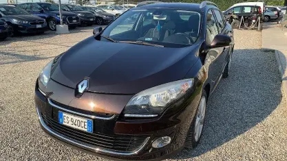 Usata Renault Mégane GrandTour 110 CV (80 kW) 2013 Marrone Station wagon