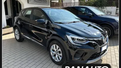 Usata Renault Captur Business 115 CV (84 kW) 2020 Nero SUV