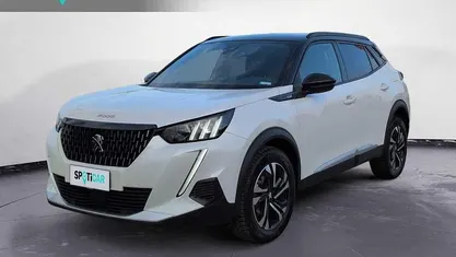 Usata Peugeot 2008 GT 131 CV (96 kW) 2023 Bianco SUV