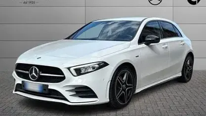 Usata Mercedes A180 Premium 116 CV (85 kW) 2021 Bianco Utilitaria