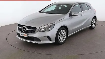 Usata Mercedes A160 Business 102 CV (75 kW) 2018 Argento Berlina