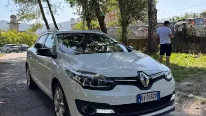 Usata Renault Mégane GrandTour 110 CV (80 kW) 2015 Bianco Station wagon