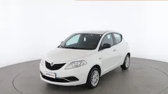 Bianco Usata 2016 Lancia Ypsilon Silver Due volumi | 7799 € (Buon prezzo)