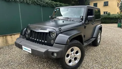 Usata Jeep Wrangler Unlimited Sahara 199 CV (146 kW) 2015 SUV