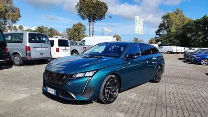 Blu Usata 2022 Peugeot 308 Allure Station wagon | 20.990 € (Buon prezzo)
