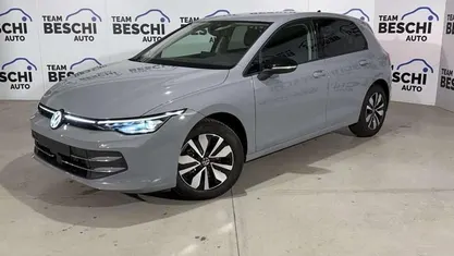 Usata VW Golf VIII Goal 116 CV (85 kW) 2025 Grigio moonstone Berlina