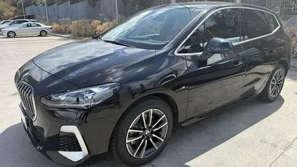 Nero Usata 2024 BMW 218 Active Tourer M Sport Monovolume | 35.900 € (Cara)