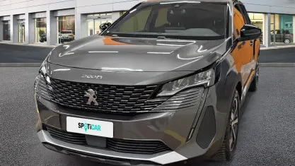 Usata Peugeot 3008 Allure 131 CV (96 kW) 2023 Grigio SUV