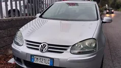 Usata 2004 VW Golf IV Sportline Tre volumi | 3200 € (Buon prezzo)