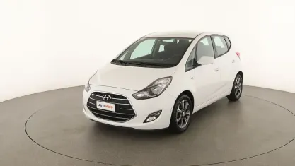 Usata Hyundai ix20 Comfort 90 CV (66 kW) 2015 Bianco Utilitaria