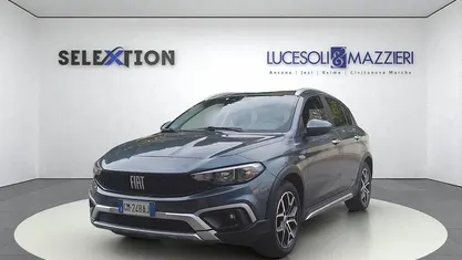 Usata Fiat Tipo Cross 131 CV (96 kW) 2023 Blu Berlina