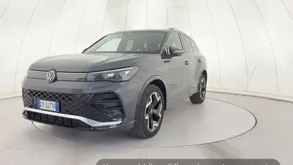 Usata VW Tiguan R-line 150 CV (110 kW) 2025 Grigio SUV