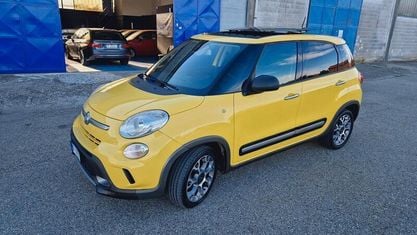 Usata Fiat 500L Trekking 120 CV (88 kW) 2015 Giallo Monovolume