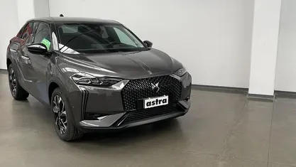 Grigio Usata 2024 DS Automobiles DS3 Opera SUV | 24.900 € (Buon prezzo)
