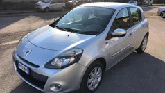 Argento Usata 2012 Renault Clio IV Due volumi | 2990 € (Super prezzo)